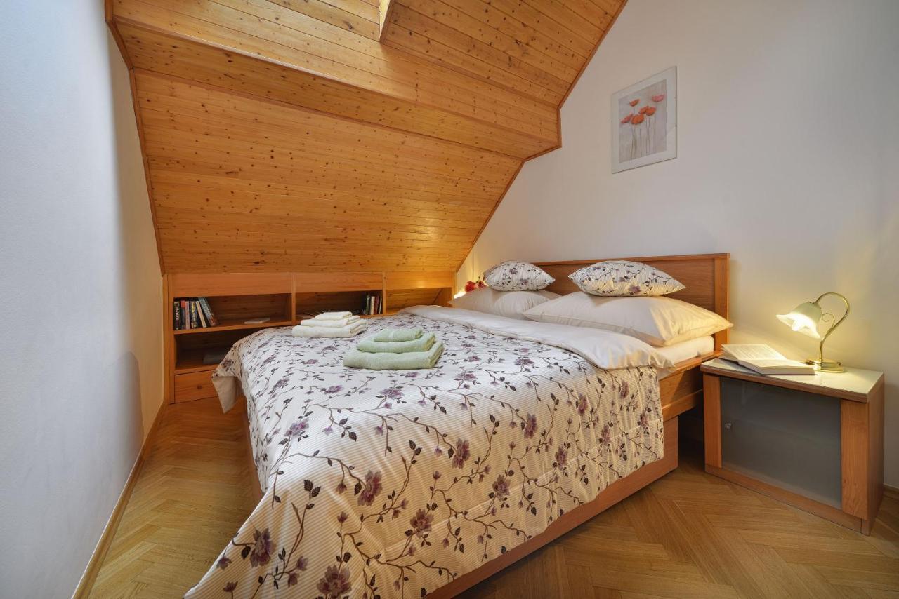 Old Town Apartments Tyn Prag Dış mekan fotoğraf